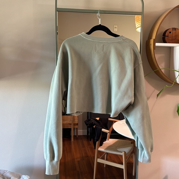 Tna COZY AF cropped sweater - Picture 2 of 3